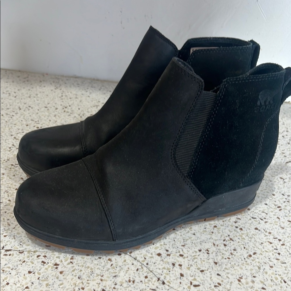 Sorel || Evie || Black Ankle Boots